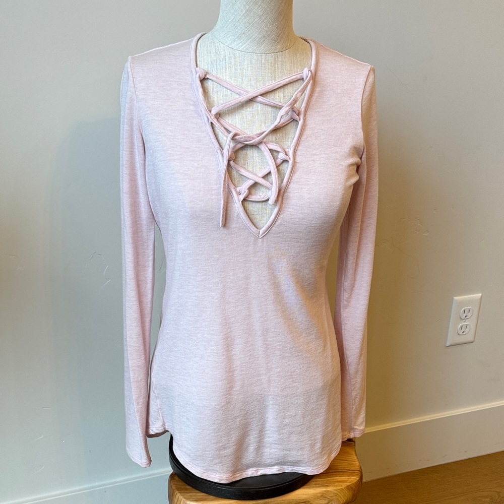 Vie Active Felicia Tie up long sleeve top